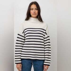 Rails- Size M- Claudia Sweater (fits like a S)